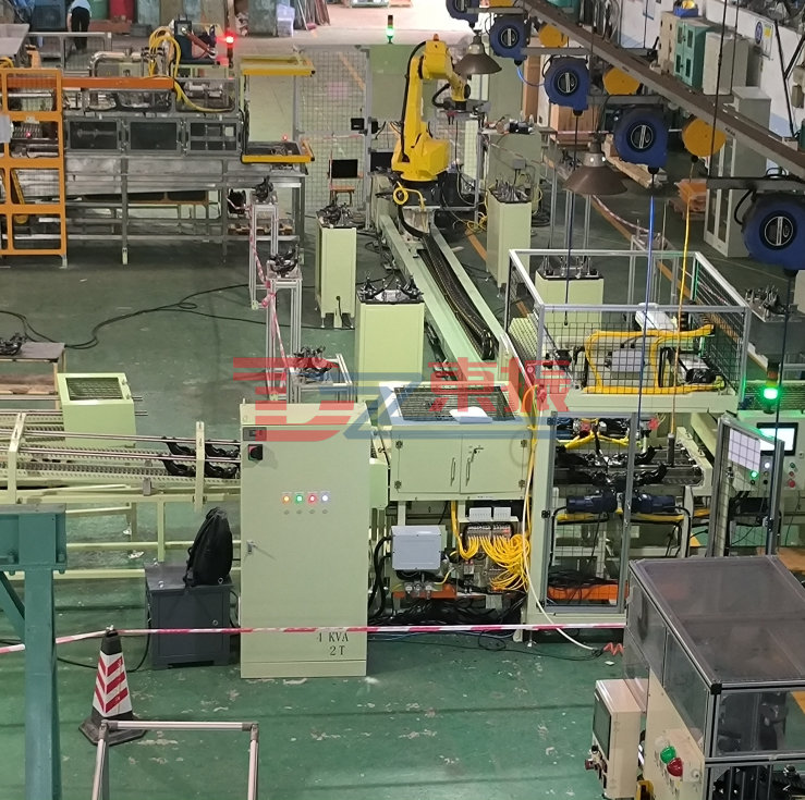 转向节移动机器人上下料