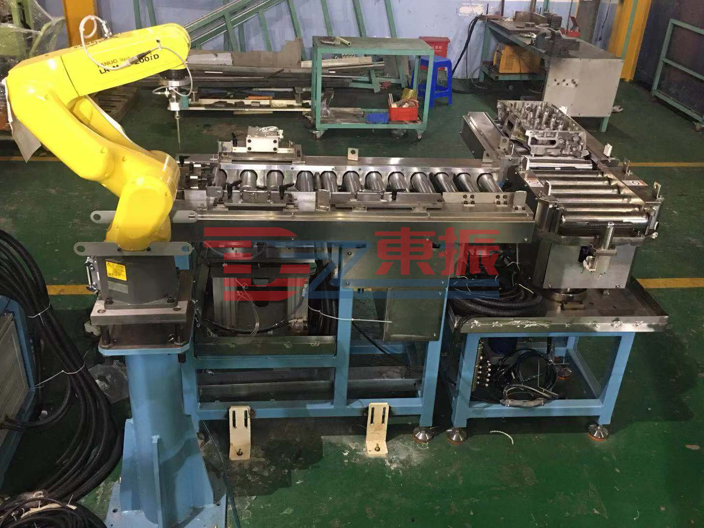 机器人抽检滚道