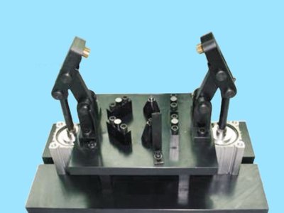 KPF缸盖加工夹具