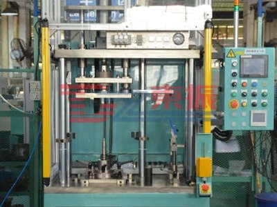 滚针轴承压入机