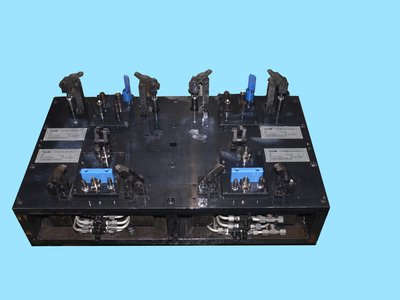 箱体面各孔加工夹具