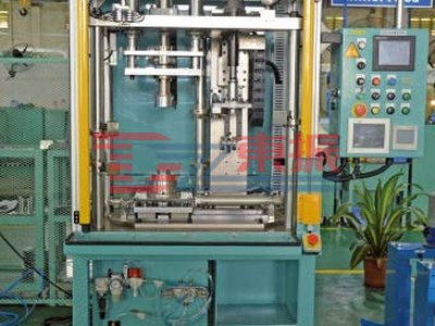 Pg压入自锁螺母拧紧加固机